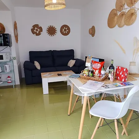 Air-conditioned Flat Casa Freesia アパート カレタ・デ・フステ
